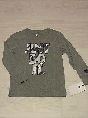 Nike Gray Long-Sleeve 'Just Do It' Graphic Tee for Kids